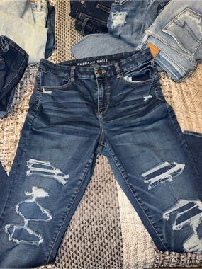 American Eagle Outfitters Distressed Dark Blue Skinny Jeans